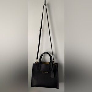 Persaman New York Black Isabella Leather Tote